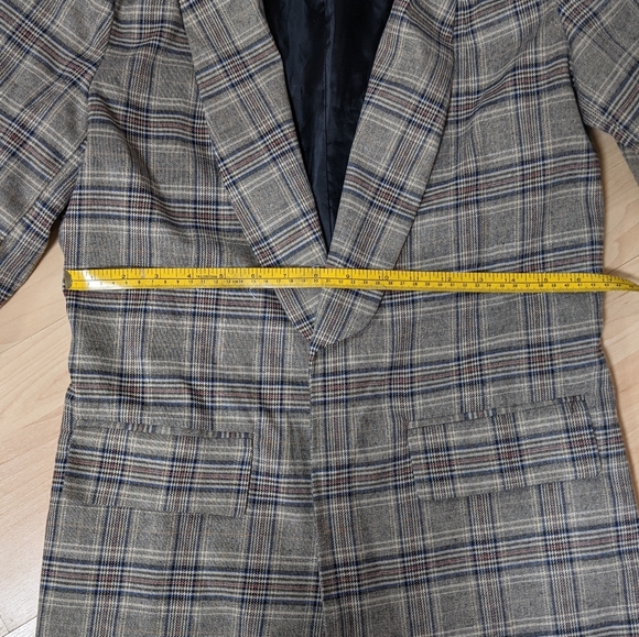 Oversized Plaid Shawl Collar Flap Detail Blazer - S - Picture 8 of 9